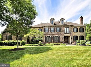 1230 Maplewood Dr, Ambler, PA 19002