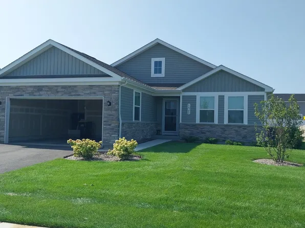 121 Cornerstone Dr, Hampshire, IL 60140
