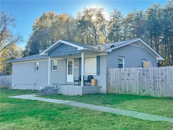 617 Long St, Eden, NC 27288