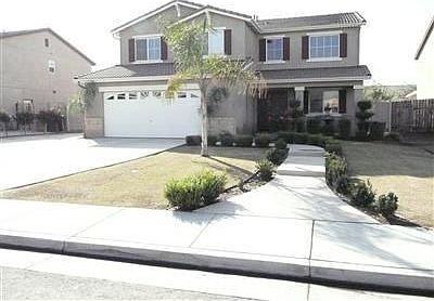 2nd image of 10819 Grand Prairie Dr