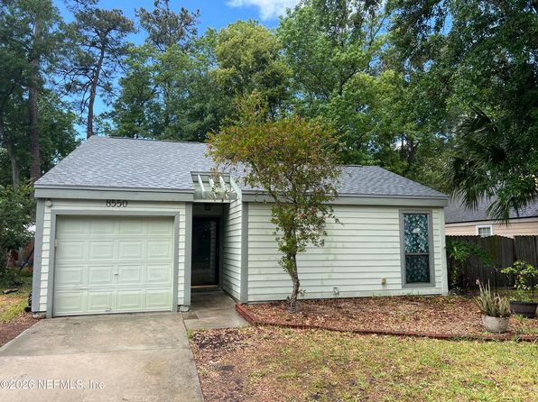 8550 Goldeneye Ln