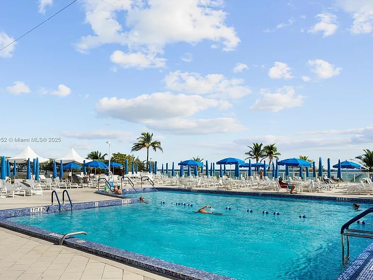 2030 S Ocean Dr #521 — Photo 19