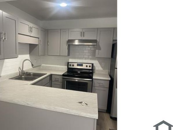 2705 Lantern Walk SE APT C