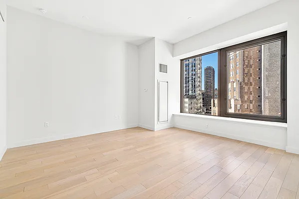 Rented by Compass | media 25