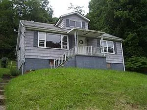 137 Blanche Ave photo 1