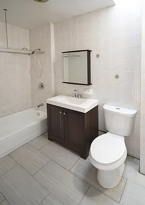 Rented by Dwell Residential Inc | media 6