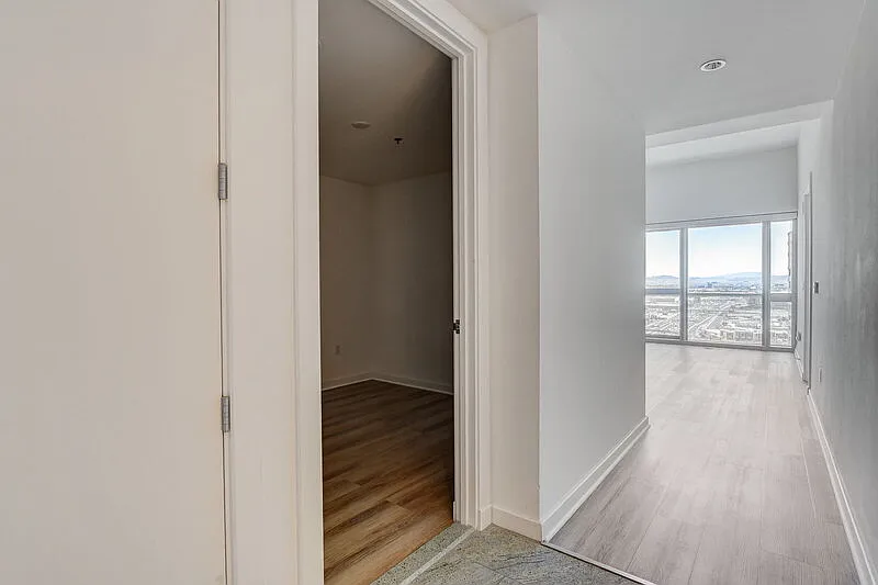 2 bed, 2.0 bath, 1437 sqft, $3,875 — Photo 3