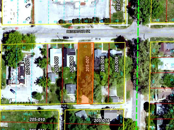 5th image of 914 E Reservoir St