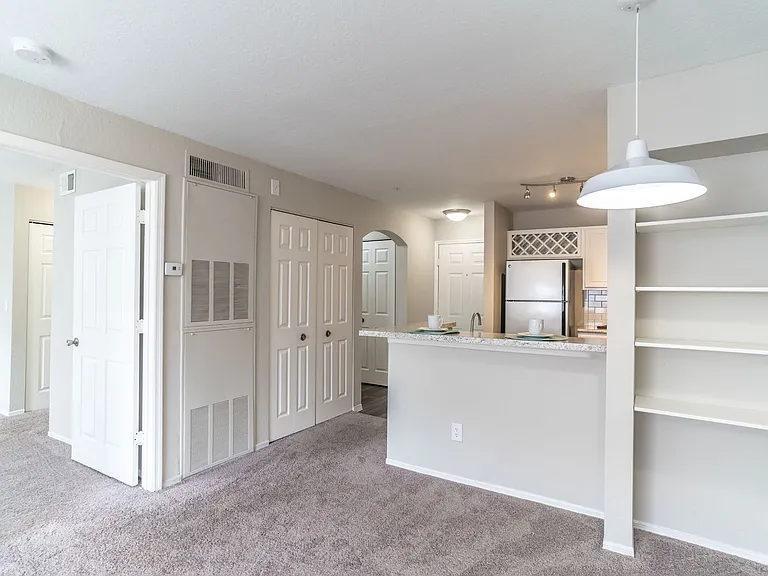 Mission Club Apartments — Photo 13