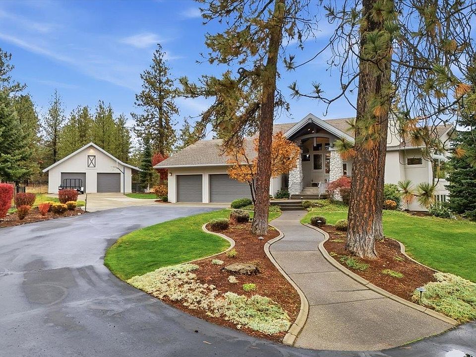 1st image of 1813 E Estates Rd