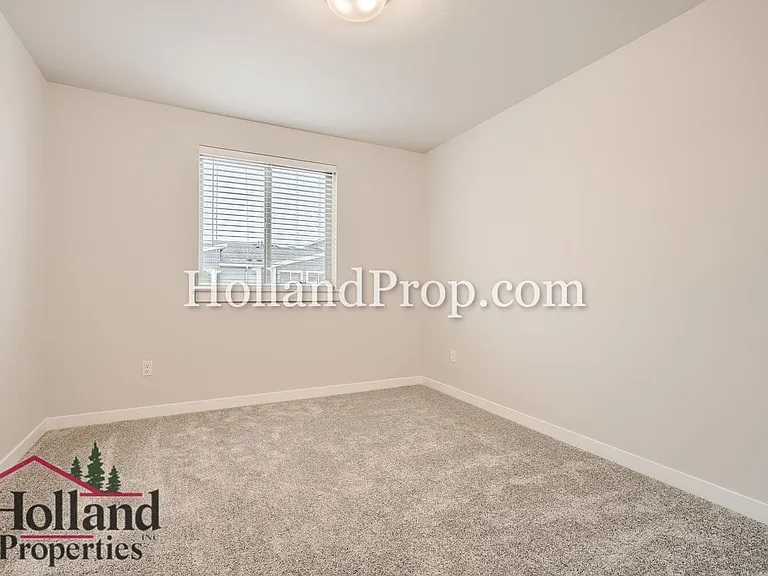 8126 SE Reddington St — Photo 19