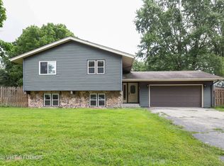 31680 S 216th Ave, Wilmington, IL 60481