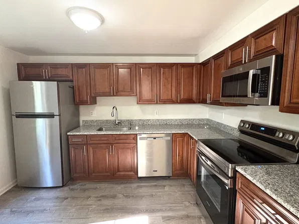 10610 Chisholm Landing Ter, Gaithersburg, MD 20878