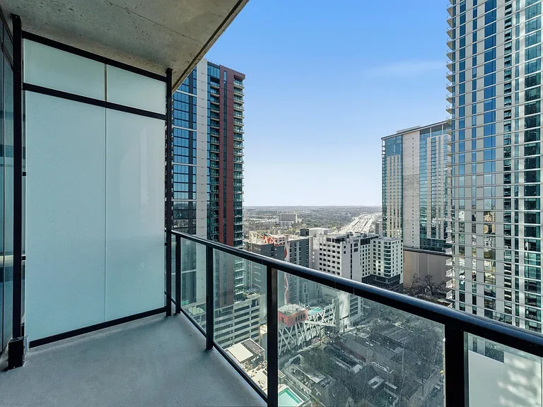 610 Davis St #2204 — Photo 20