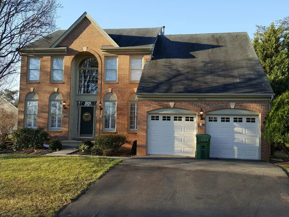 46873 Backwater Dr, Sterling, VA 20164