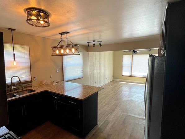 10821 W Florist Ave #1