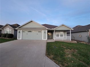 520 Neptune St, Raymore, MO 64083