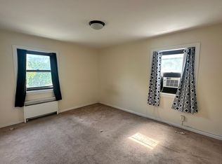 421 Fairview Ave, Fort Lee, NJ 07024
