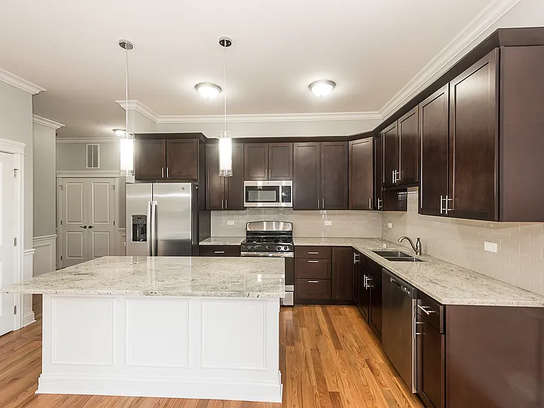 520 N Western Ave #2D — Photo 11