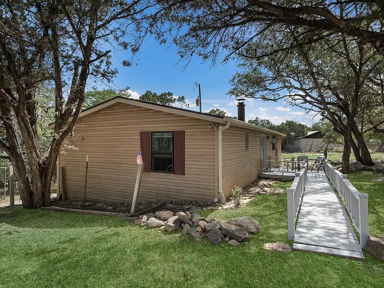 1255 Songbird Dr — Photo 15