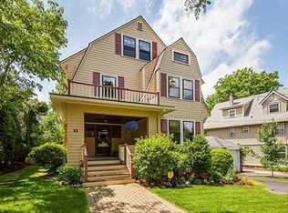 9 Symmes Rd, Winchester, MA 01890