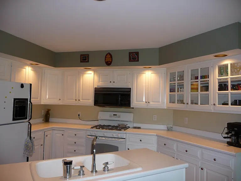 2704 Cherry Hills Dr — Photo 30