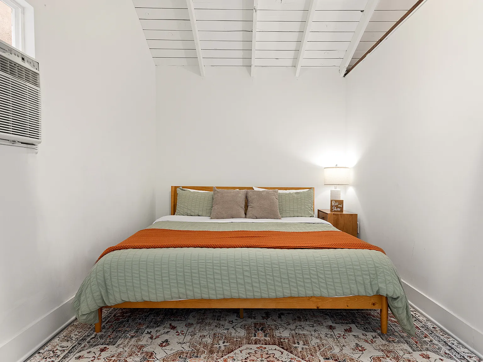 1 bed, $3,450 — Photo 3
