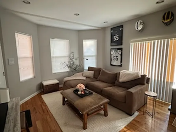 3637 W Belmont Ave APT 2, Chicago, IL 60618