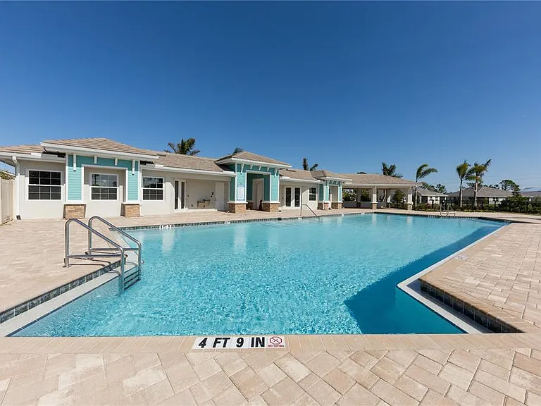 305 Ibiza Loop — Photo 37