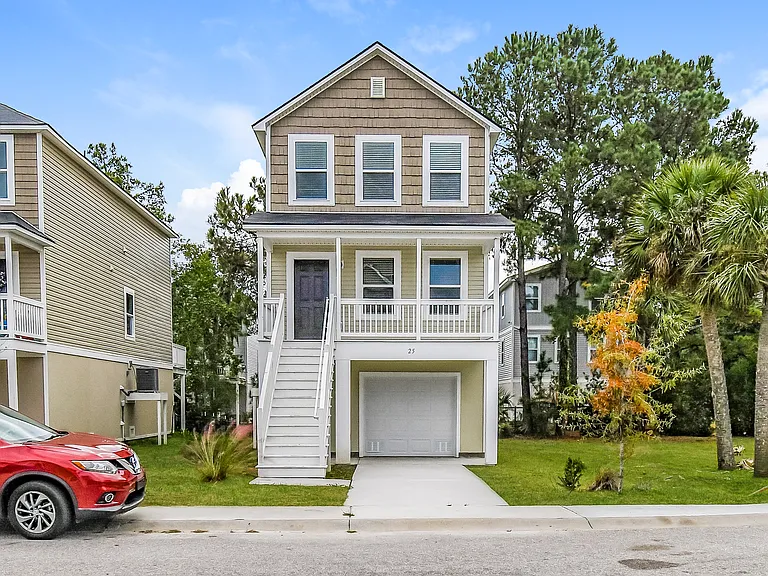25 Bay Breeze Ln — Photo 1