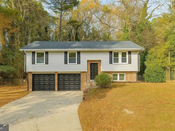 6956 Kimberland Gardens Ln, Lithonia, GA 30058