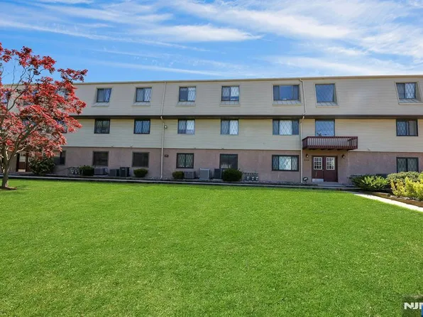 846 Riverside Ave APT 202, Lyndhurst, NJ 07071