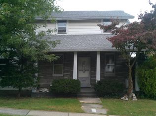 3230 Chestnut St, Reading, PA 19605