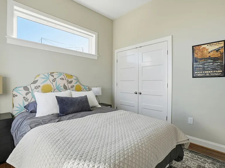 3222 Warder St NW #5 — Photo 12