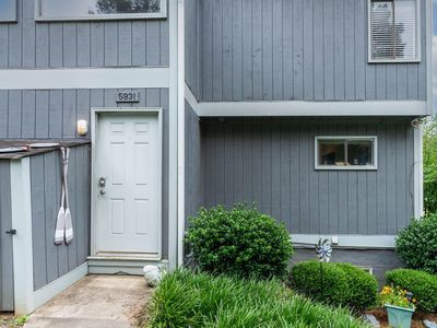 5931 Farm Gate Rd, Raleigh, NC, 27606