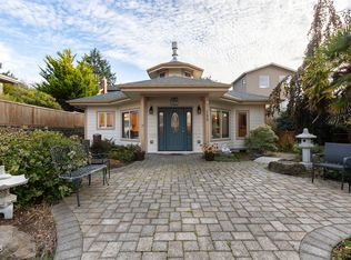 155 SW 26th St, Newport, OR 97365