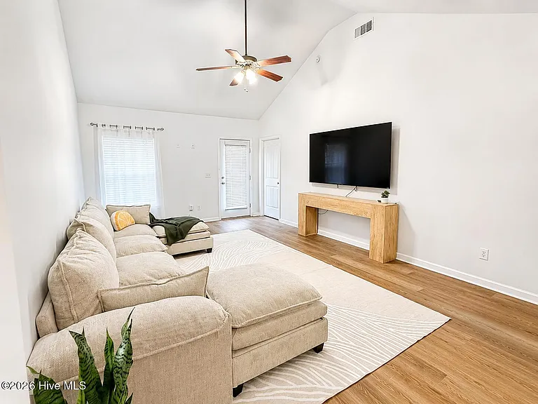 160 Brandimere Dr — Photo 4