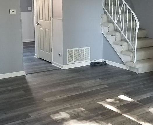 5th image of 1372 Fargo Ave APT G