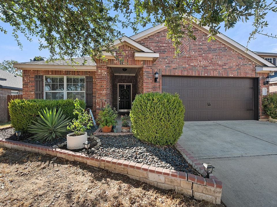 1st image of 1008 Primrose Dr