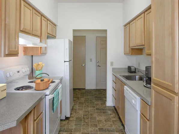 Timberhill Meadows, 2600 NW Century Dr #220, Corvallis, OR 97330