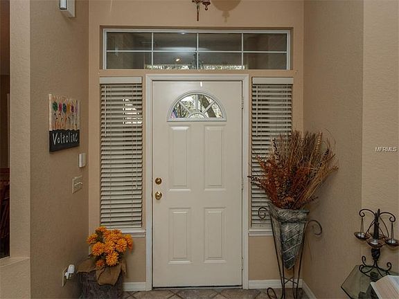 3rd image of 205 S Crystal Dr