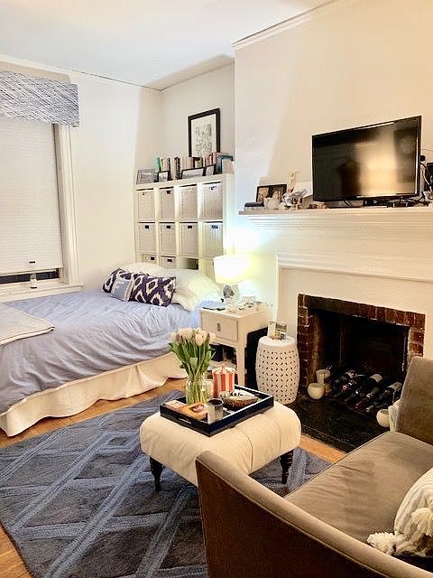 1st image of 344 W 12th St APT 3E