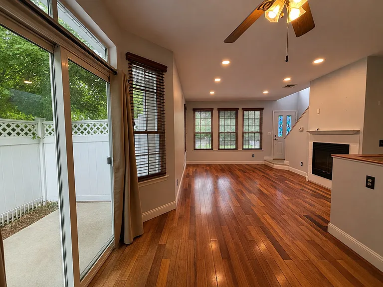 1 Quail Brook Ct — Photo 12