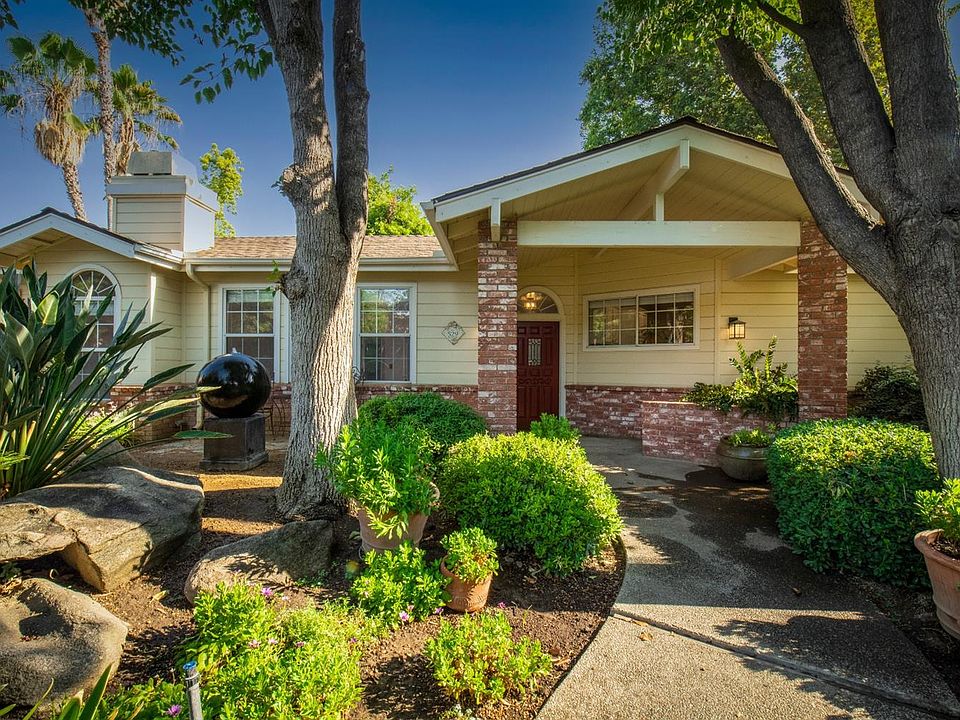 529 E Holland Ave, Fresno, CA 93704 Zillow