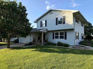 134 25th Ave, Monroe, WI 53566