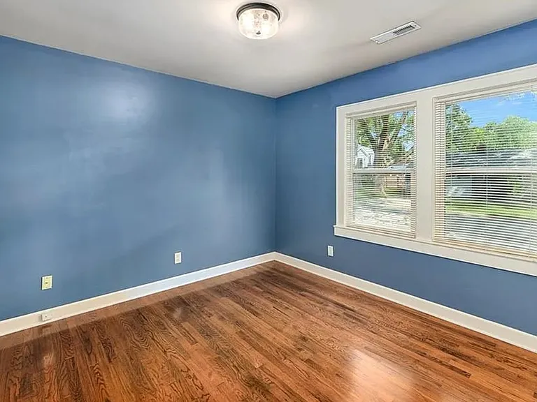 5900 Fontana St — Photo 15