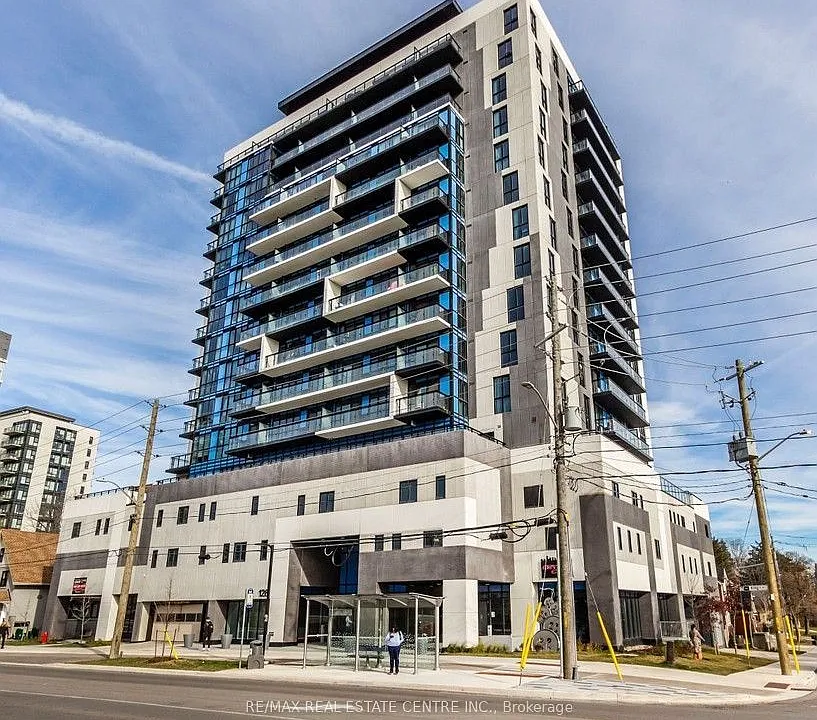 128 King St N #501