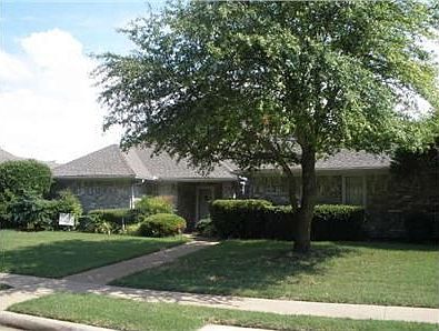 1st image of 2616 Chadbourne Dr