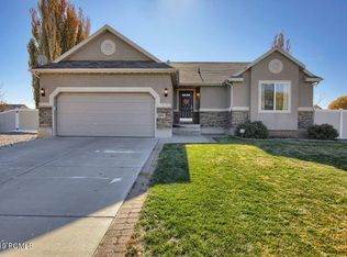 2571 N 2650th, Clinton, UT 84015