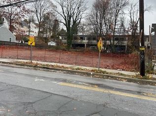 166 Hollow Tree Ridge Rd, Darien, CT 06820